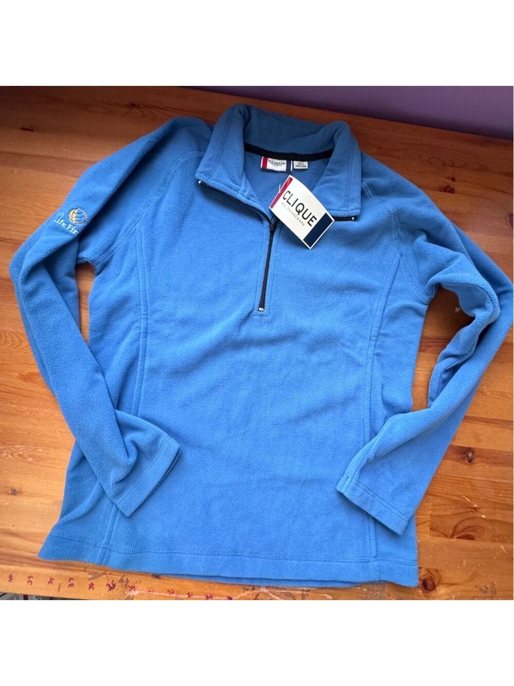 Clique quarterer zip pullover size medium NWT